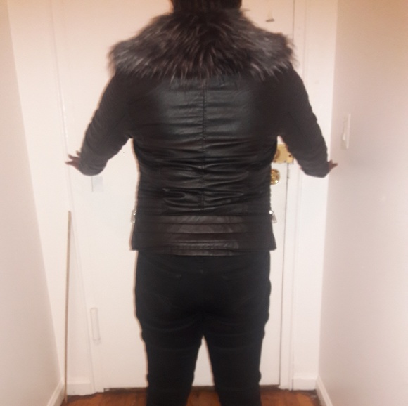 SOLD - Picture 7 of 8